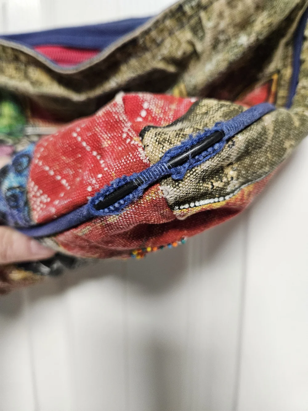 Laurel Burch Multicolor Cat Print Signed Artwork Crossbody Purse Distress 14x9x3
